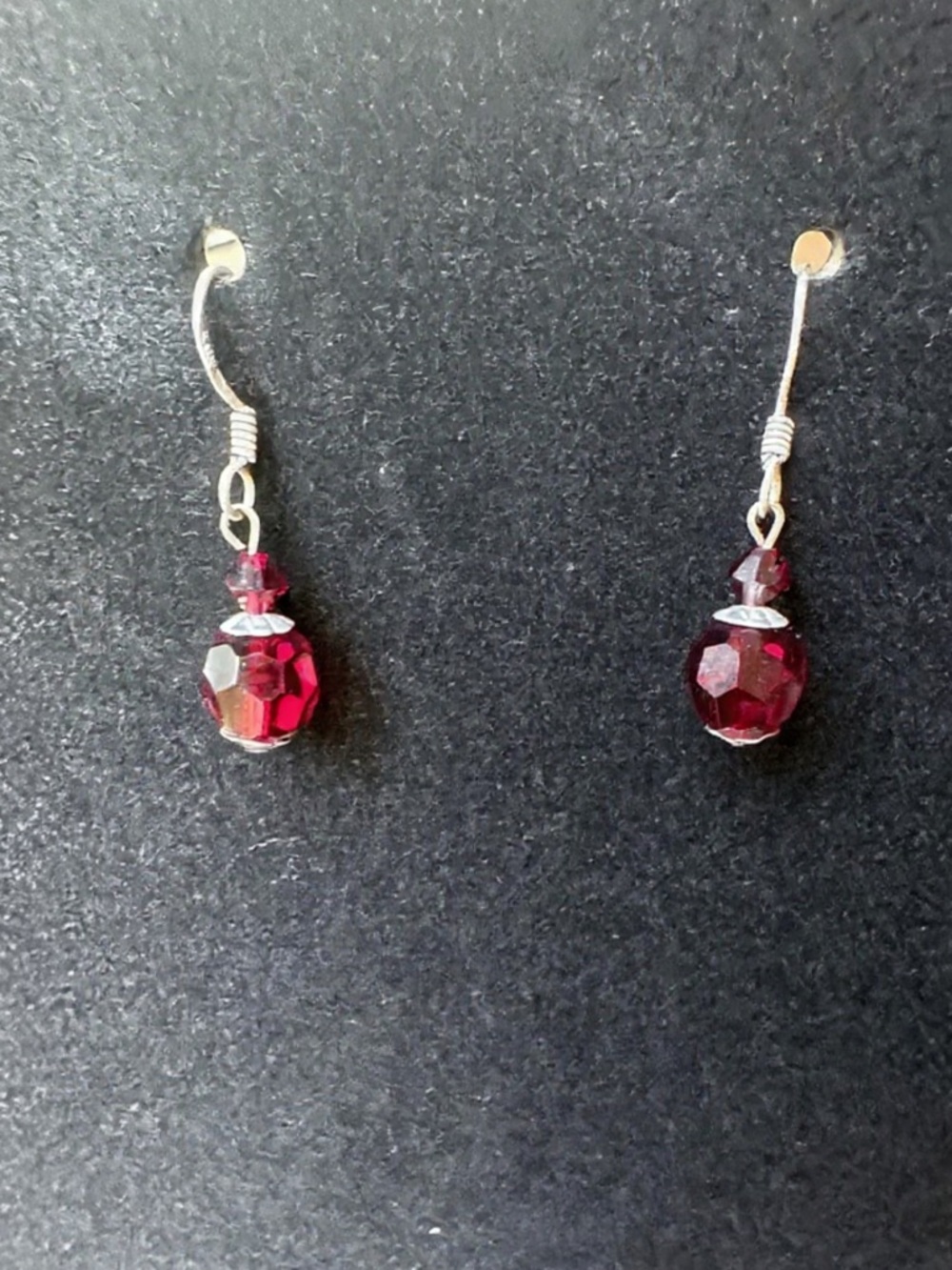 Vintage Red Faceted Garnet & Sterling Silver Dangle Earrings